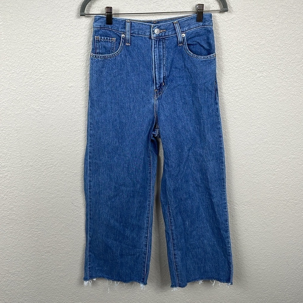 Levis High Waisted Crop Jeans Loose Baggy Medium Wash Sz 26